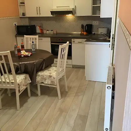 Family Wellness Lägenhet *